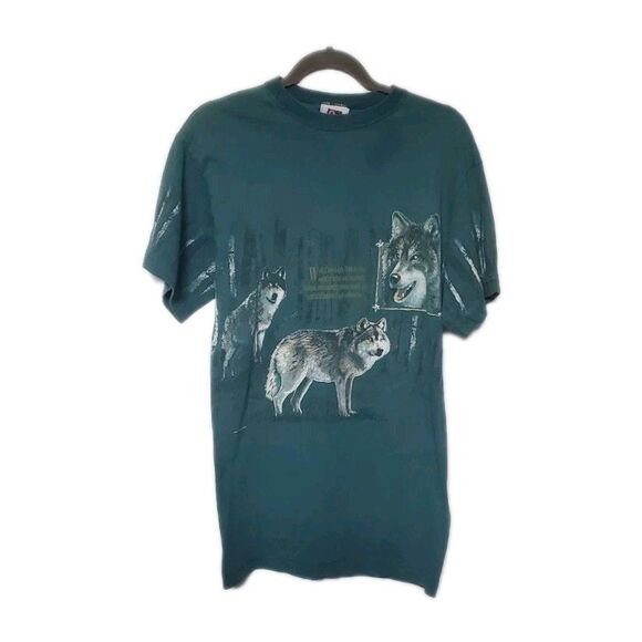 VINTAGE 1990s ART UNLIMITED Med Forest Green Wrap Around Wolf Graphic Tee Shirt - Picture 1 of 7